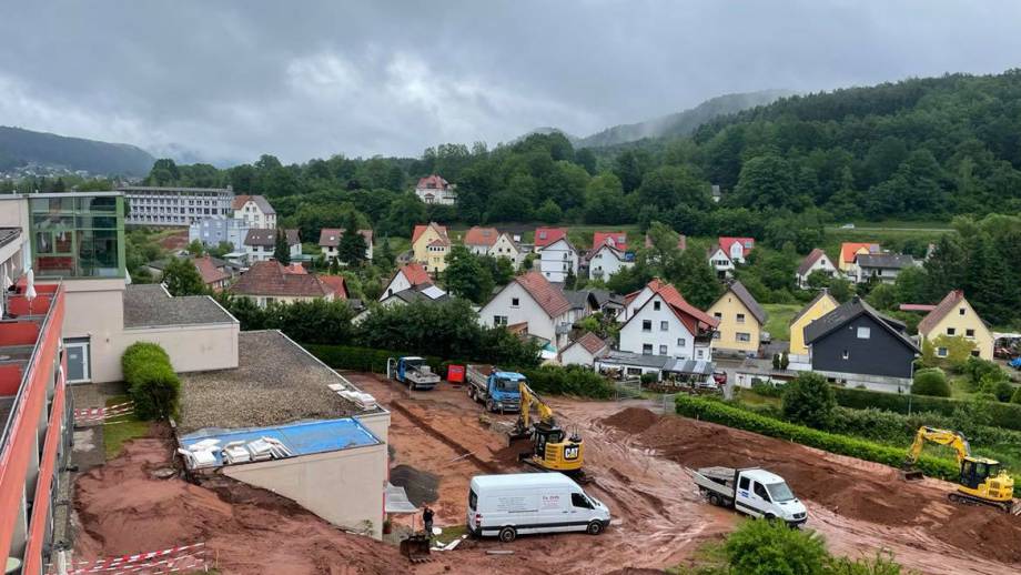 Die Bagger rollen vor! Symbolfoto