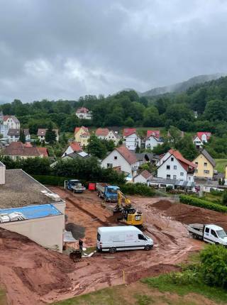 Die Bagger rollen vor! Symbolfoto