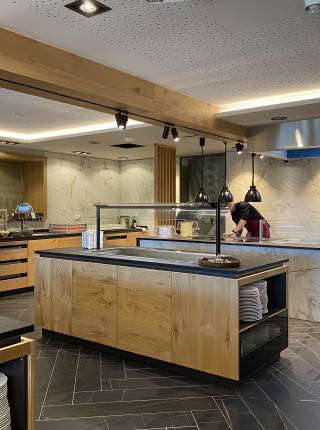 Die Buffetzone kann bereits wieder genutzt werden... Symbolfoto