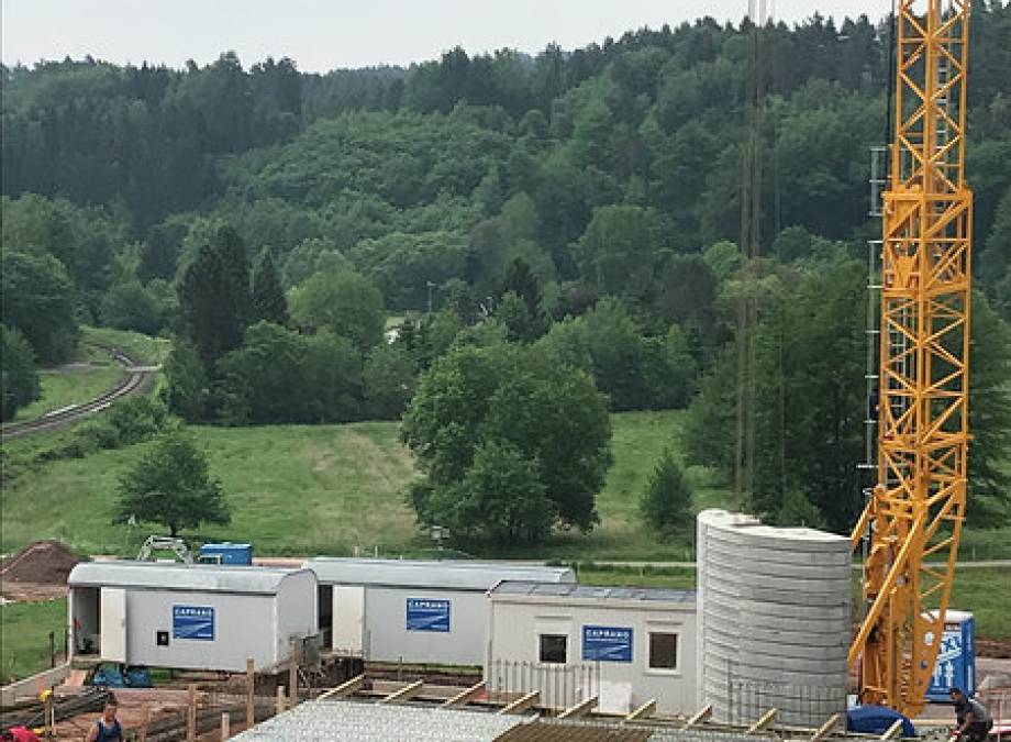 Die ersten Mauern der Zimmer stehen! Symbolfoto