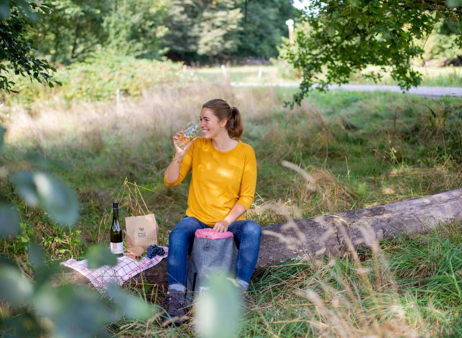 Wein Trinken für den guten Zweck! Symbolfoto