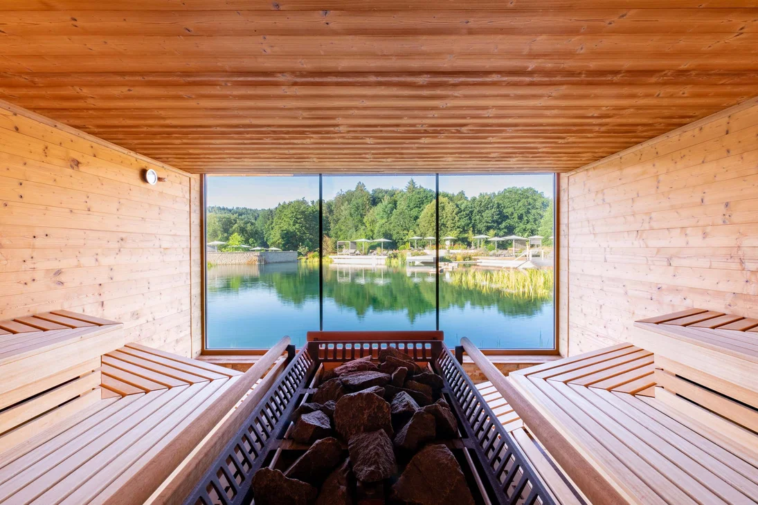 Dampf, Duft, Dahn: Sauna-Erlebnis mit Naturblick
